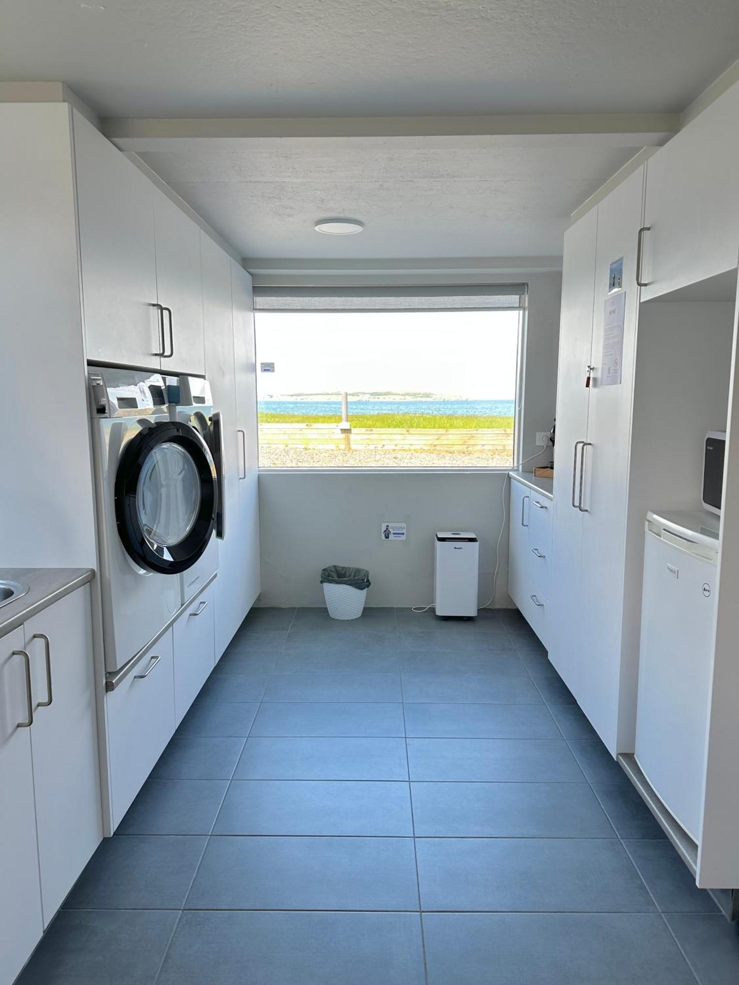 Отель Waterfront Fjord House Arskogssandur Номер фото
